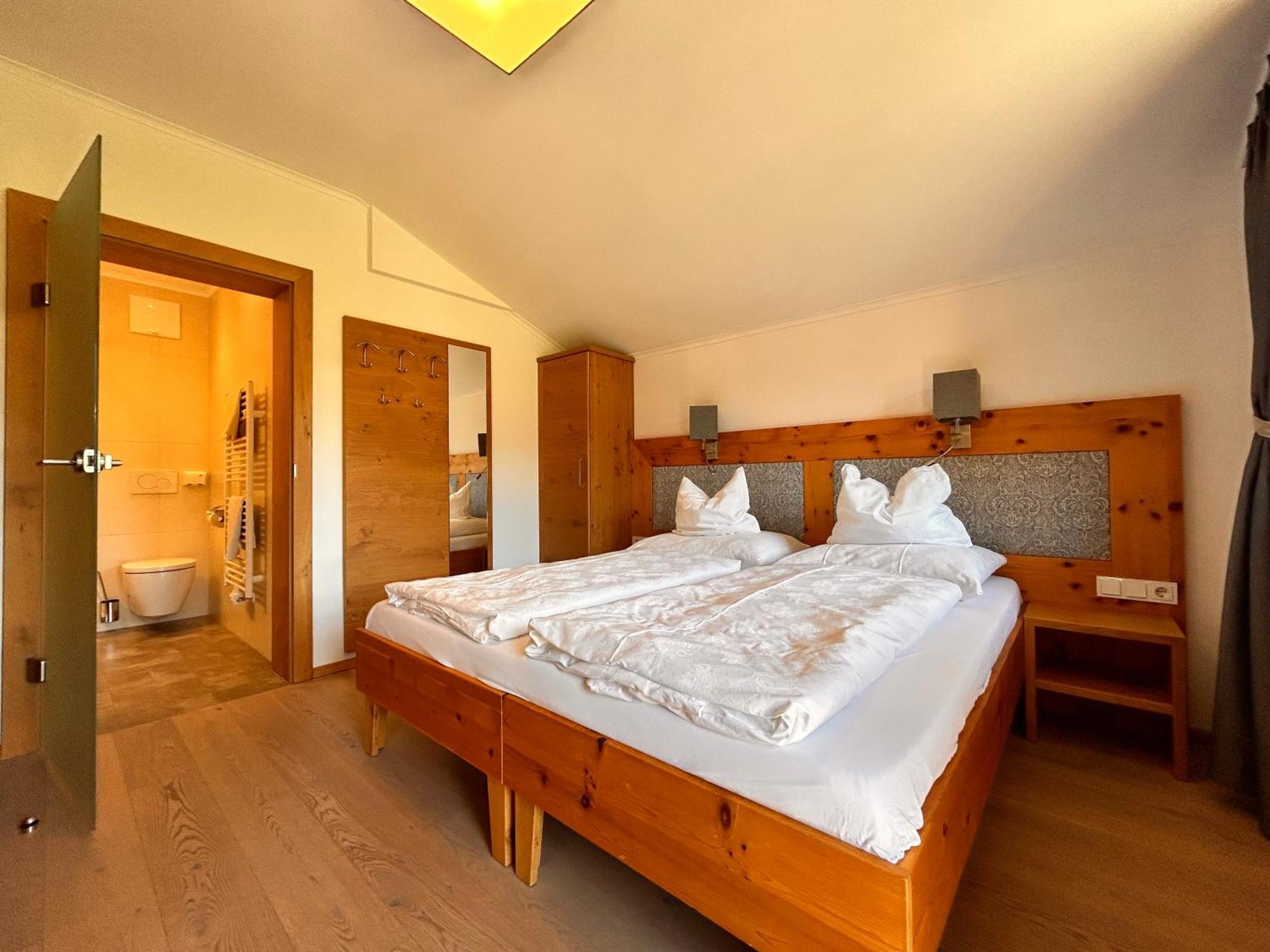 La Montana - Ski & Hiking Lodge Schladming Buitenkant foto