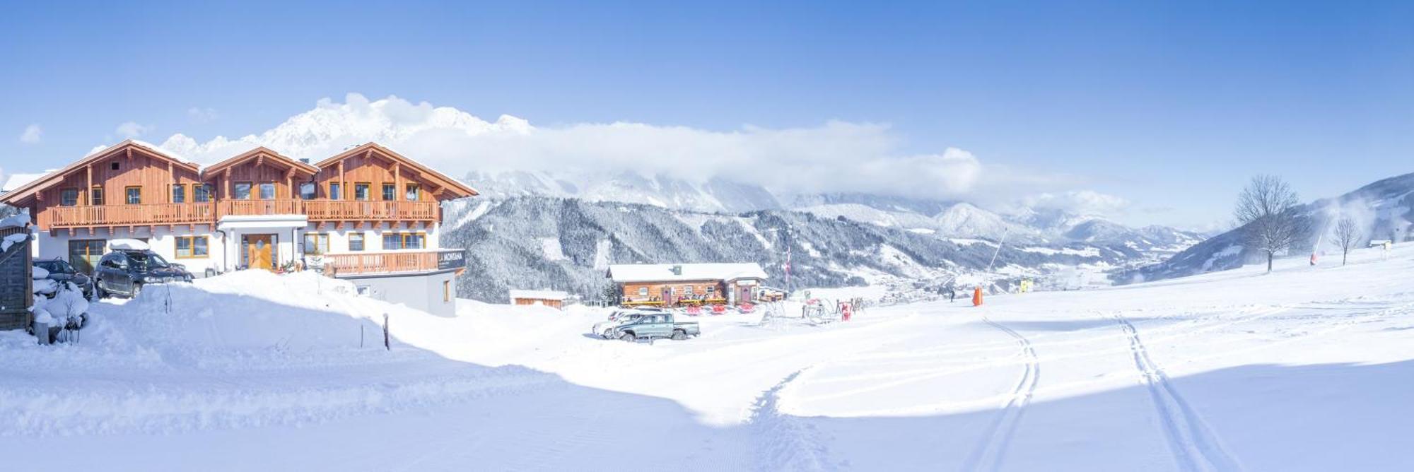La Montana - Ski & Hiking Lodge Schladming Buitenkant foto