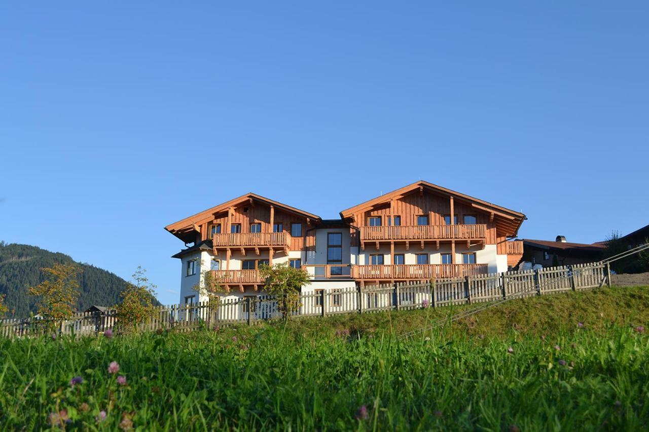 La Montana - Ski & Hiking Lodge Schladming Buitenkant foto