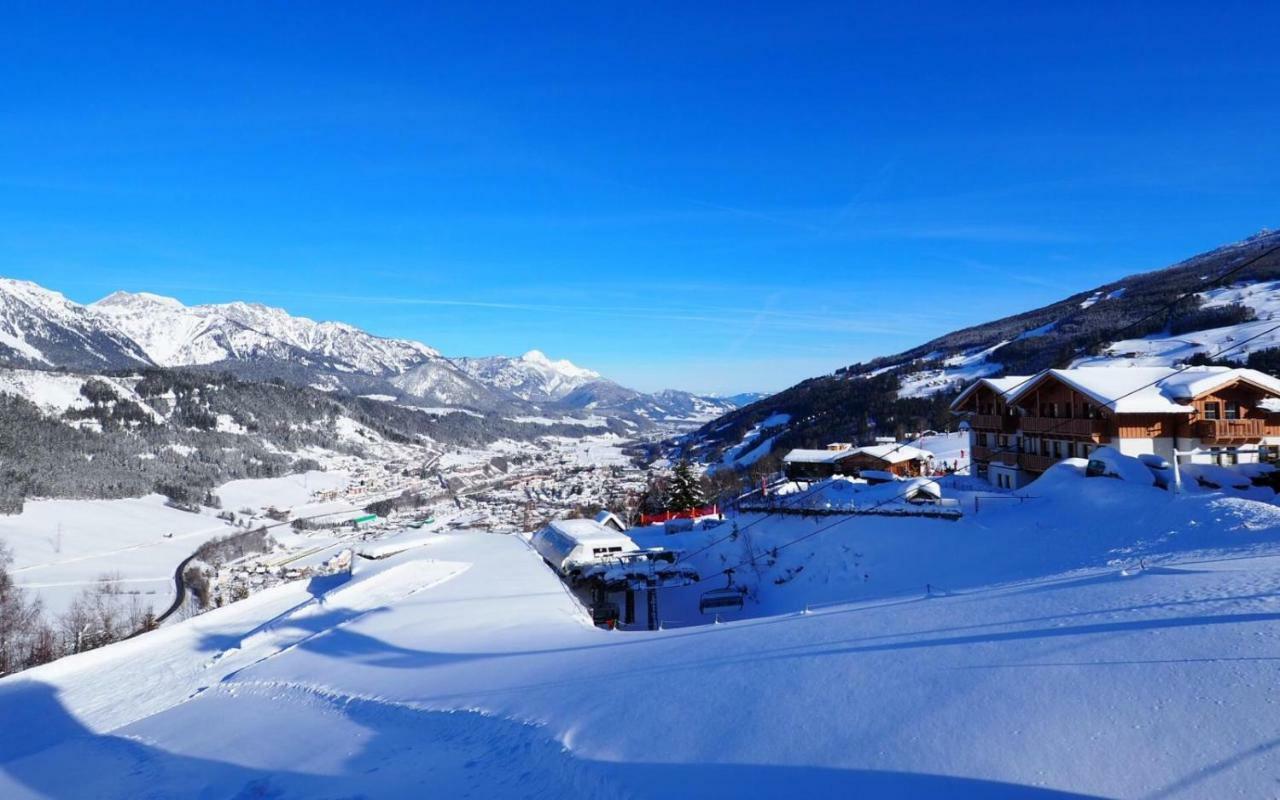 La Montana - Ski & Hiking Lodge Schladming Buitenkant foto