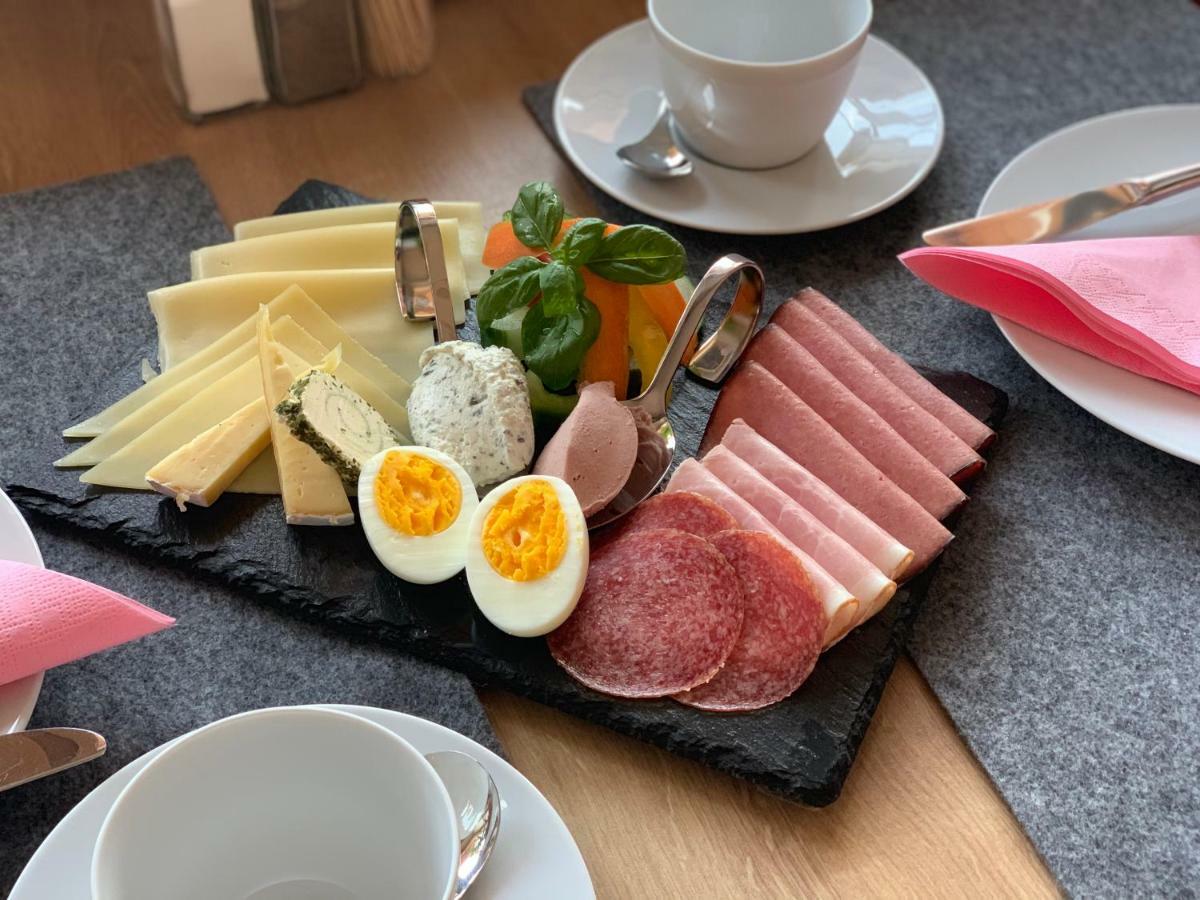 La Montana - Ski & Hiking Lodge Schladming Buitenkant foto